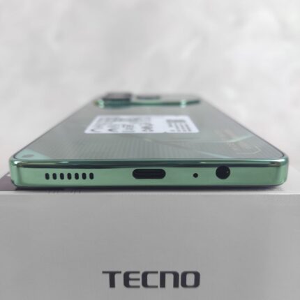 TECNO POVA 6 Pro Зеленый